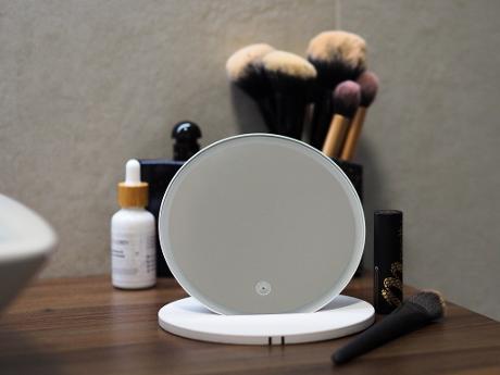 Avis sur le miroir cosmétique portable avec éclairage LED kielle Idolio